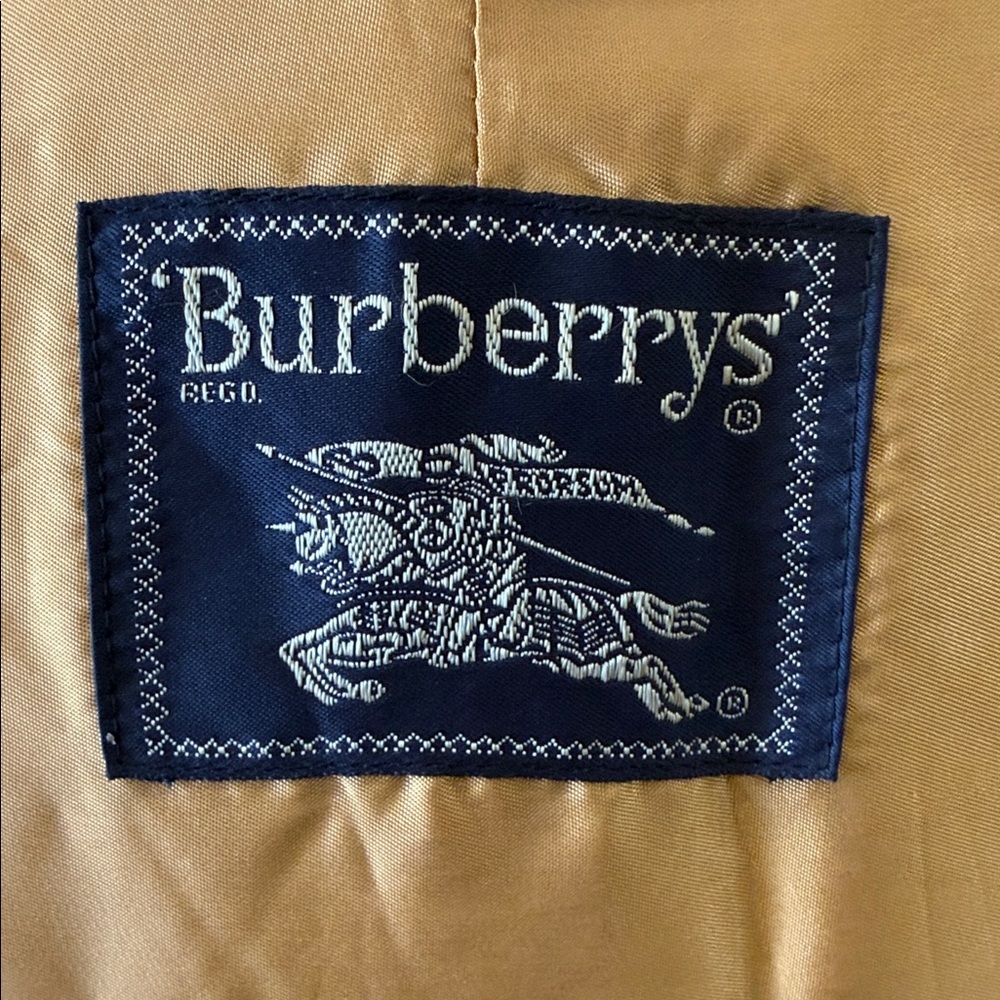Vintage Burberry's Wool Coat Liner - Picture 4 of 6